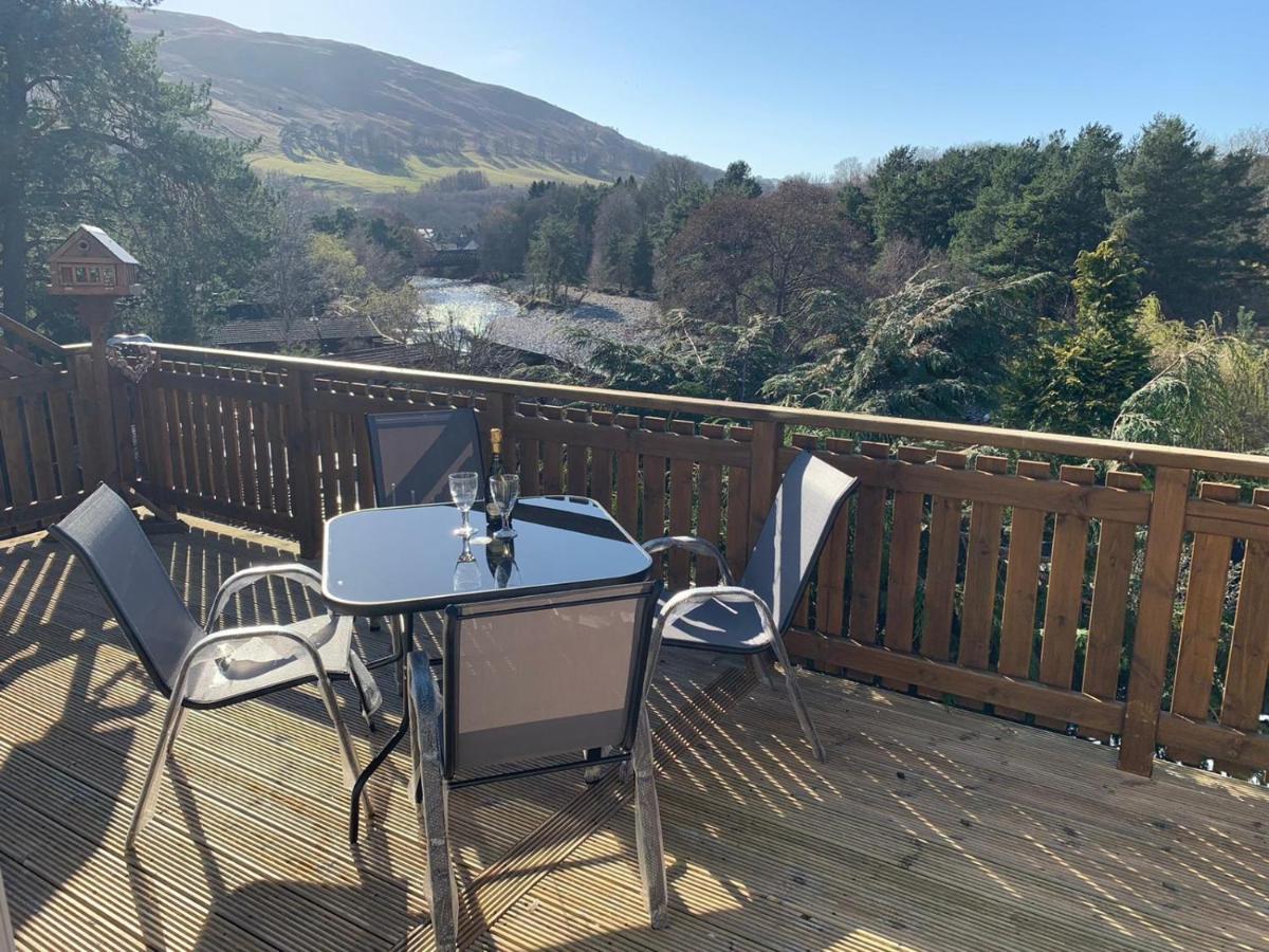 Beautiful 2 Bedroom Lodge With Stunning Views Blair Atholl Kültér fotó